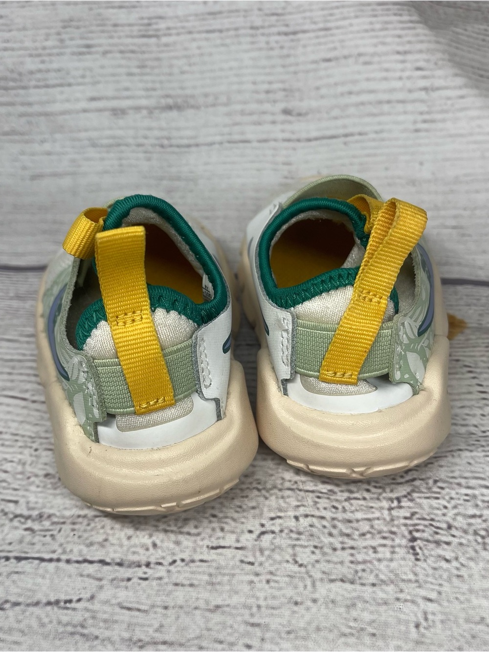 Nike Toddler Size 5 Flex Runner2 Lil Td Rabbit And Mushroom Shoes - Picture 4 of 7
